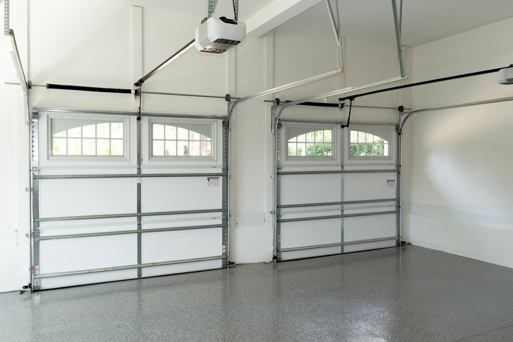 Looking for efficient garage door repair suppliers at your place