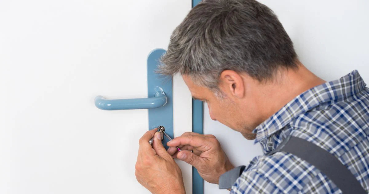 3 Common Problems With Door Handles And How To Fix Them